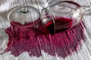 How to worst wine stains.